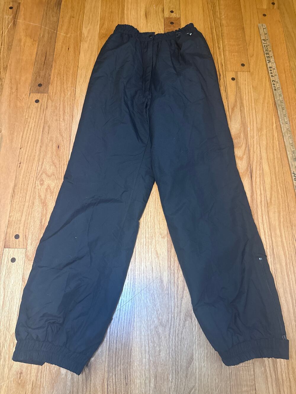 Obermeyer Shell Ski Snow Pants Black Women's Sz 6 Waterproof Winter Pull On